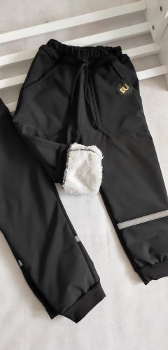 Zimné Softshellové nohavice s barančekom